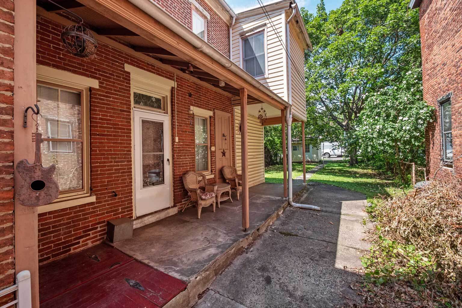 Side Porch - 43 Walnut St
