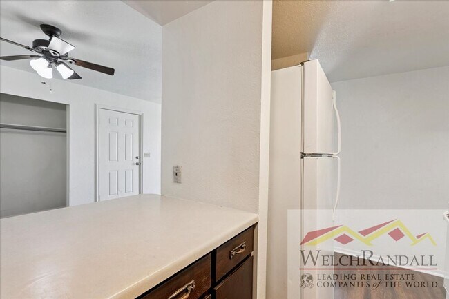 Building Photo - Cozy & Convenient 2-Bed, 1-Bath Condo in Roy!