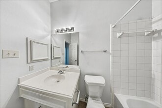 Building Photo - 860 Rock Harbor Ln