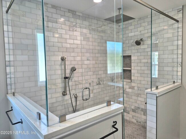 Building Photo - 11147 Bugatti Ct