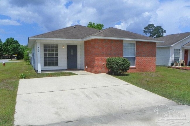 Primary Photo - 509 Wood Crest Way