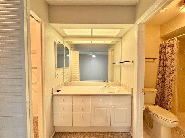 Building Photo - 2826 Rampart Cir