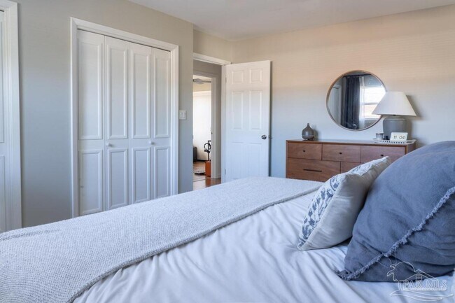 Building Photo - 6269 Confederate Dr