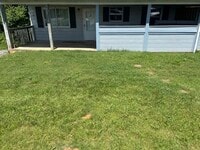 Building Photo - 1057 Ross Rd