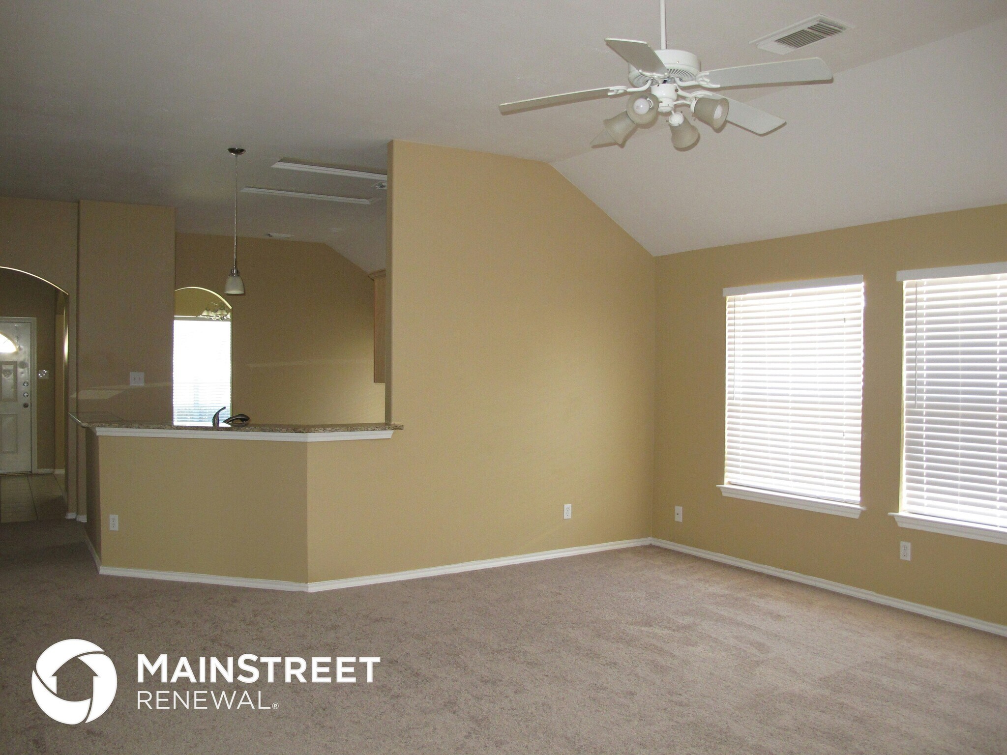 Building Photo - 19034 Piney Way Dr
