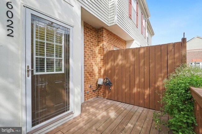 Building Photo - 6022 Madison Overlook Ct