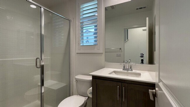 Building Photo - 26149 Park Ave