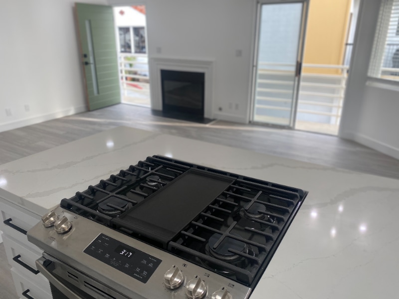 Building Photo - 213 Moonstone St