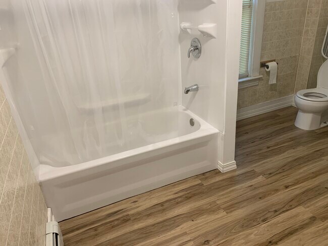 Building Photo - 1713 Jefferson St