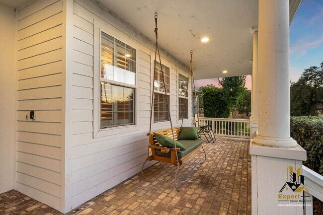 Building Photo - 5291 Bryant Rd