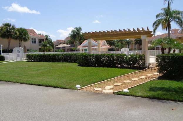 Building Photo - 10015 Perfect Dr