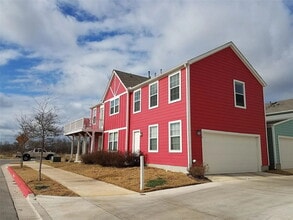 Building Photo - 334 Trestle Tree