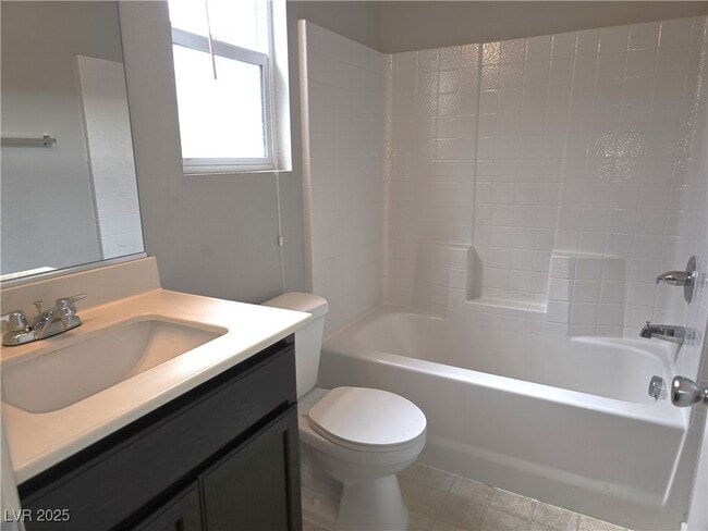 Building Photo - 1888 Molly Meadows St