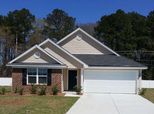 Primary Photo - 21 Miller Park Cir