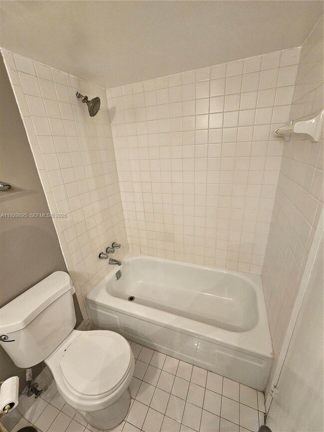 Building Photo - 4314 NW 9th Ave