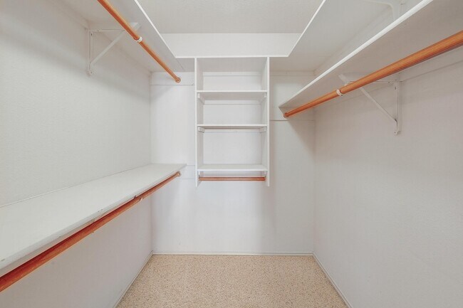 Building Photo - 13413 Bolivia Dr