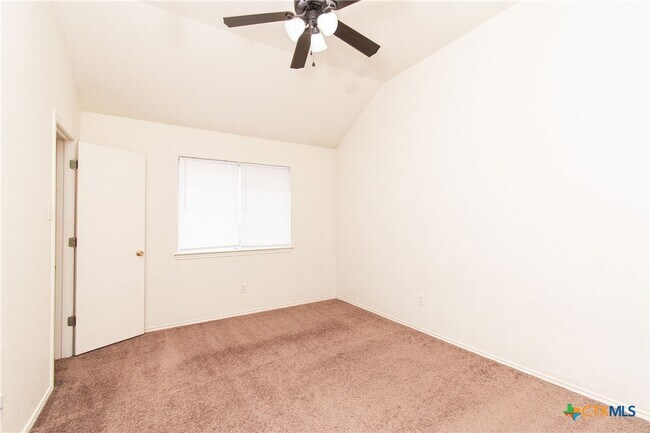 Building Photo - 4408 Deek Dr