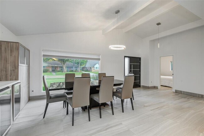 Building Photo - 5754 Wigton Dr