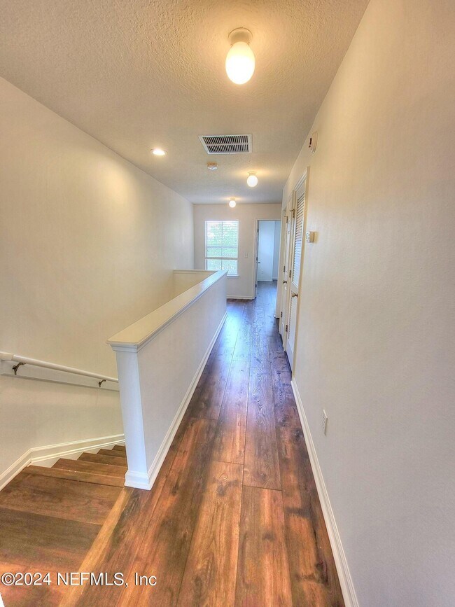 Building Photo - 2311 Red Moon Dr