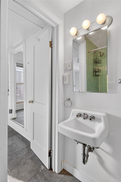 Building Photo - 607 N Cayuga St