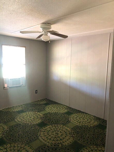 Building Photo - 4060 Spiker Ln
