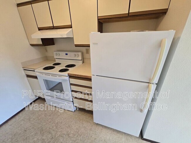 Building Photo - 1252 Nevada St