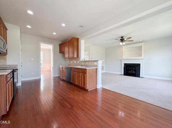 Building Photo - 414 Shady Willow Ln