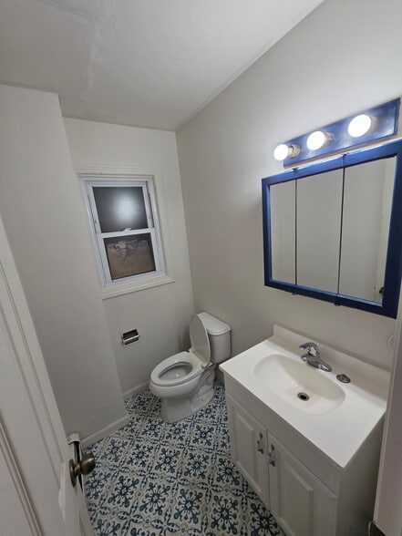 Half Bathroom - 2142 Western Ave