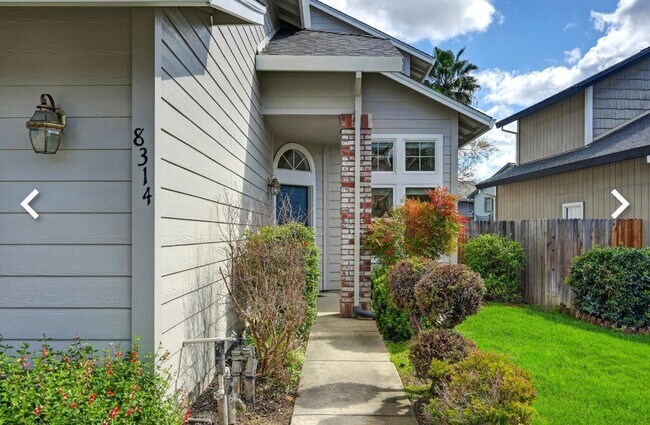 Building Photo - 8314 Bramble Bush Cir
