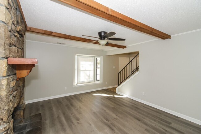 Building Photo - 3858 Cherry Hill Ln