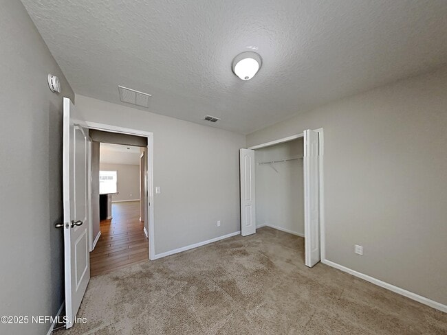 Building Photo - 12601 Itani Ct