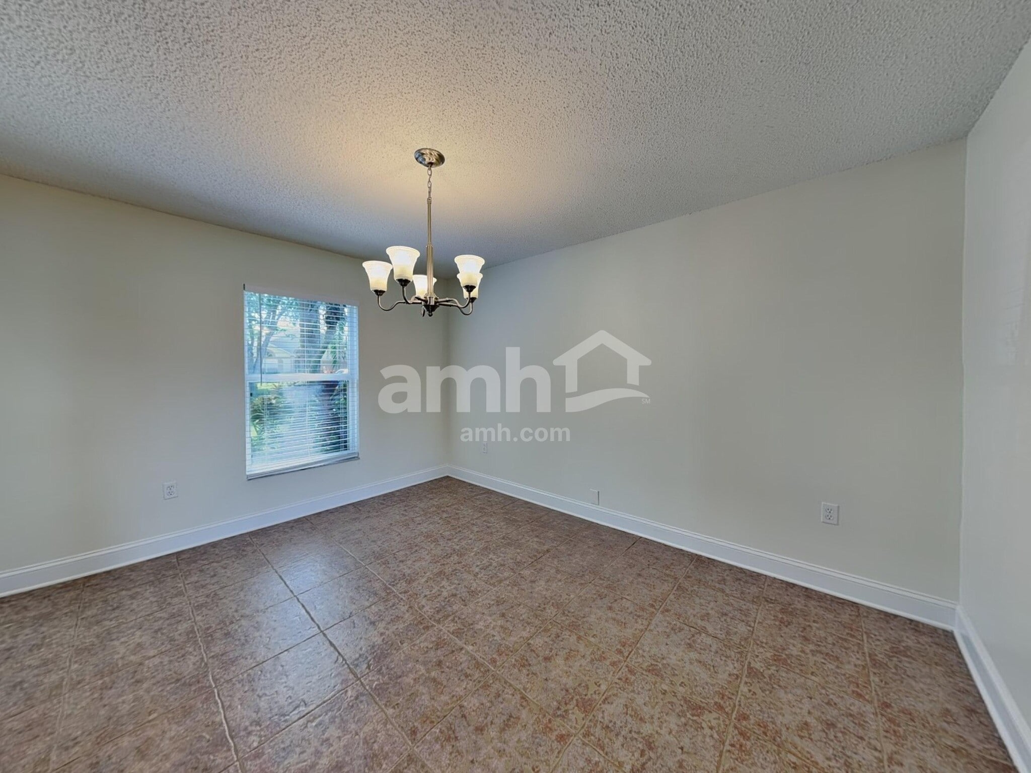 Building Photo - 4315 Stonefield Dr