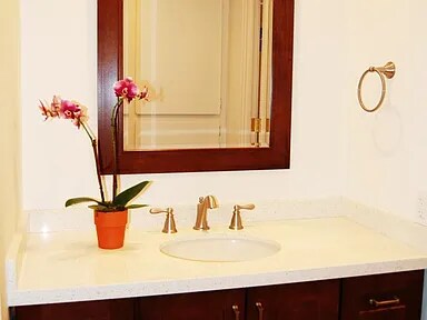 Building Photo - 6526 Ocean Crest Dr