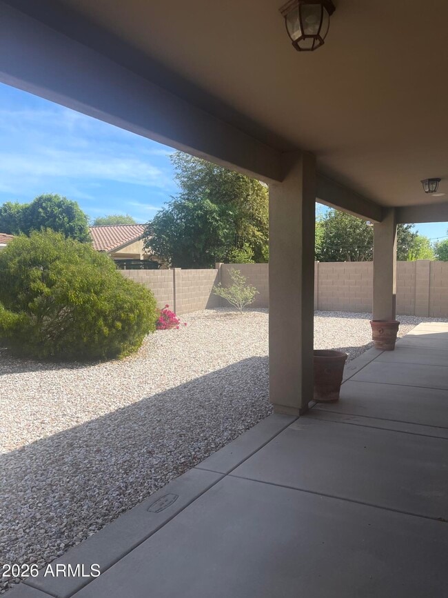 Building Photo - 2284 E Desert Broom Pl