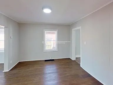 Building Photo - 526 Tauromee Ave