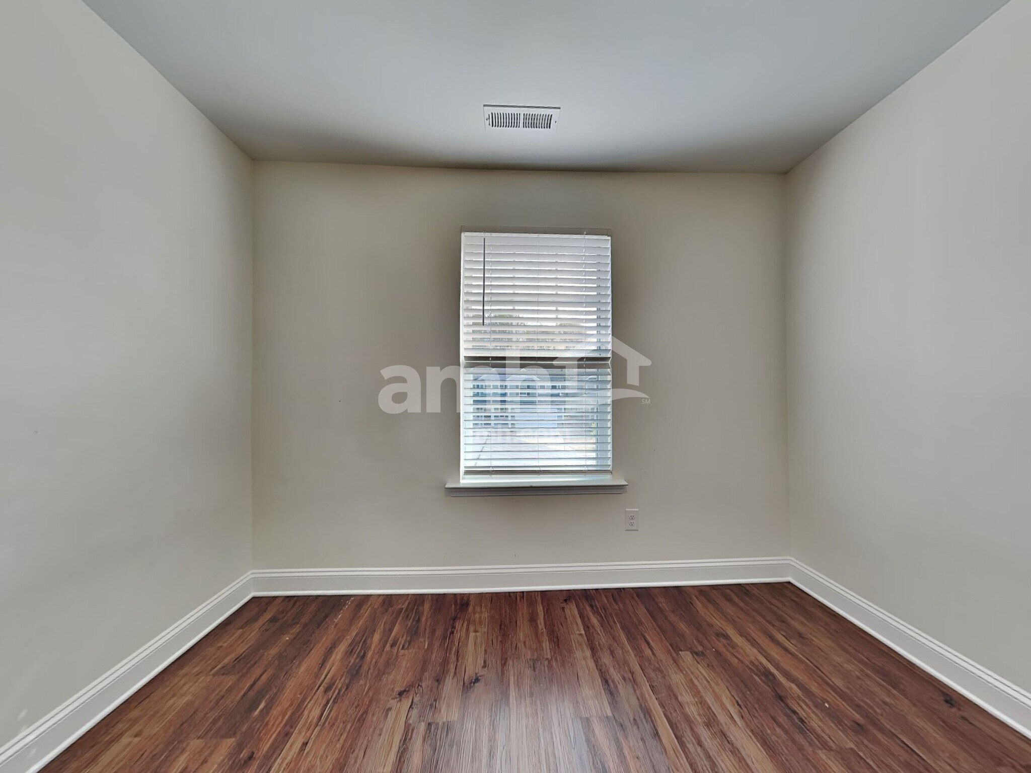 Building Photo - 7112 Garrett Ct