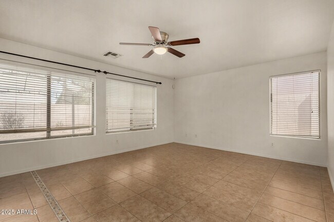Building Photo - 12682 W Hollyhock Dr