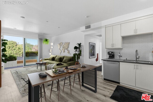 Primary Photo - 11408 Sarah St