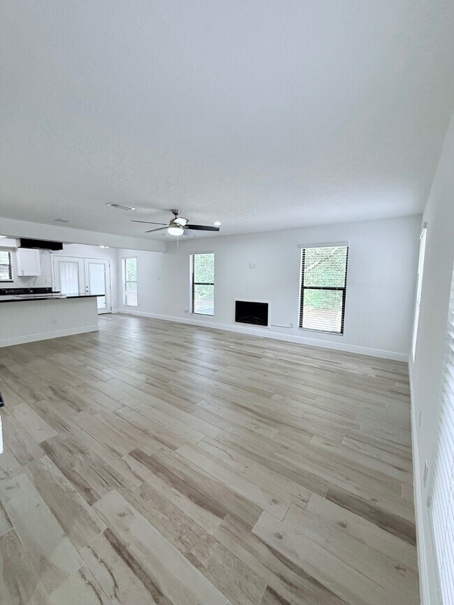 Building Photo - 1011 Hamblen Rd