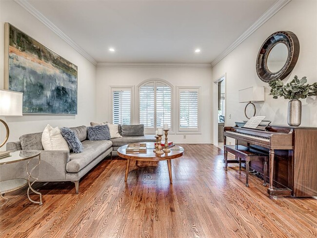 Building Photo - 3309 Shadow Valley Dr