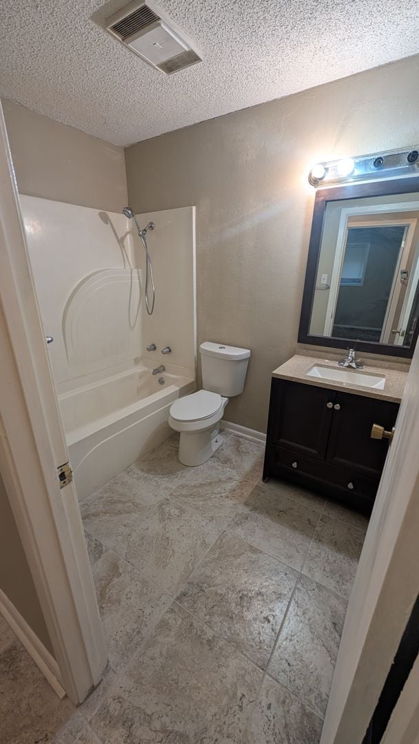 Building Photo - 3 bedroom home in Northside Terrace