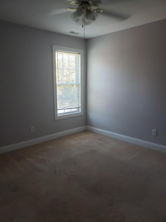 Building Photo - 5419 Magnolia Park Cir