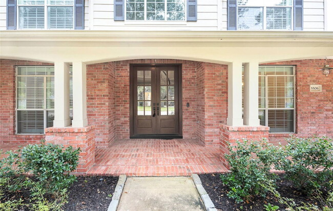 Building Photo - 5506 Maybrook Park Ln