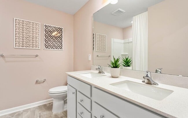 Building Photo - 805 Falls Grove Trl