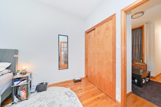Building Photo - 1 bedroom in NEW YORK NY 10018
