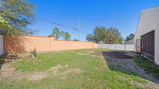 Building Photo - 518 Highland Meadows St