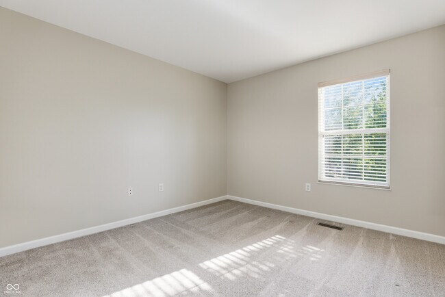 Building Photo - 9201 Wadsworth Ct