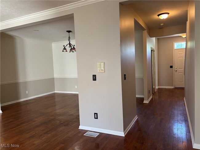Building Photo - 8628 Chester Pkwy