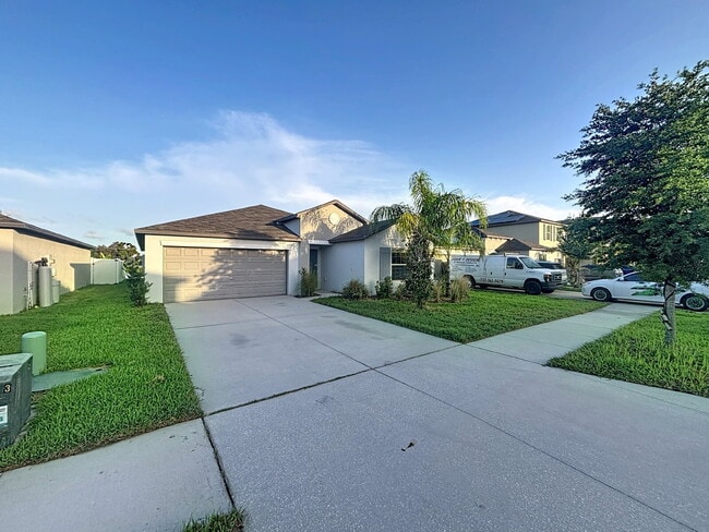 Building Photo - 3805 Romano Busciglio St
