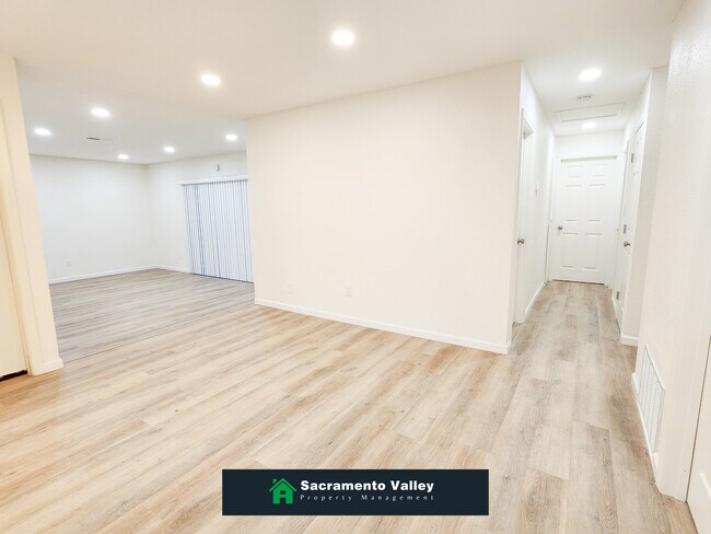 Building Photo - 7692 Rotherton Way